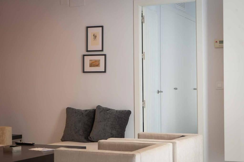 Apartamento Nuevo Junto A La Catedral De Sevilla Esterno foto