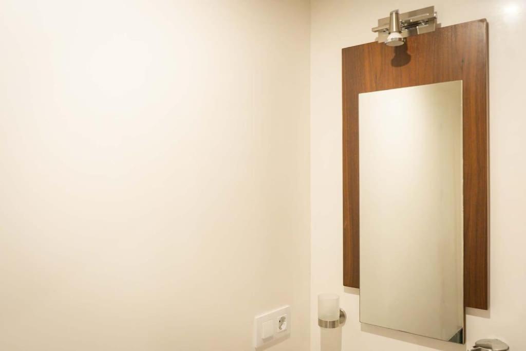 Apartamento Nuevo Junto A La Catedral De Sevilla Esterno foto